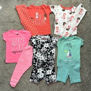 12 month girl Carter’s pajama lot (5 sets)